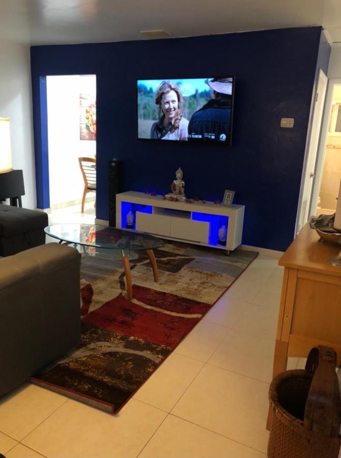 Blue Room By The Gables Miami Exteriér fotografie